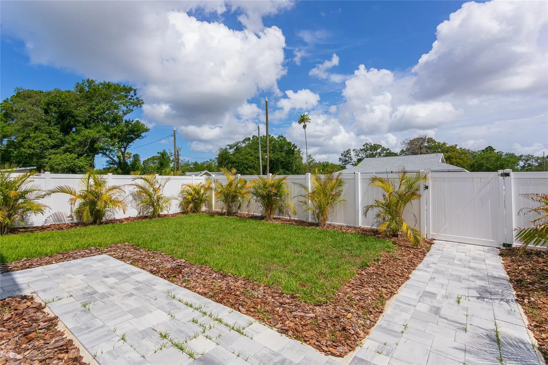 4601 Queensboro Avenue S St Petersburg FL 33711