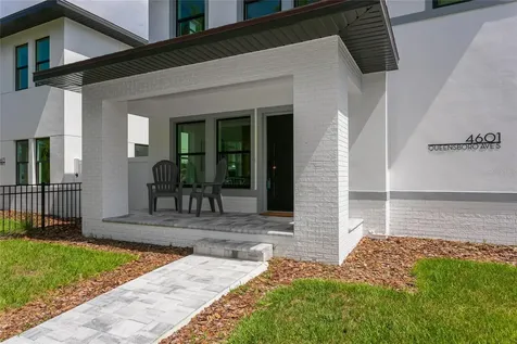 4601 Queensboro Avenue S St Petersburg FL 33711