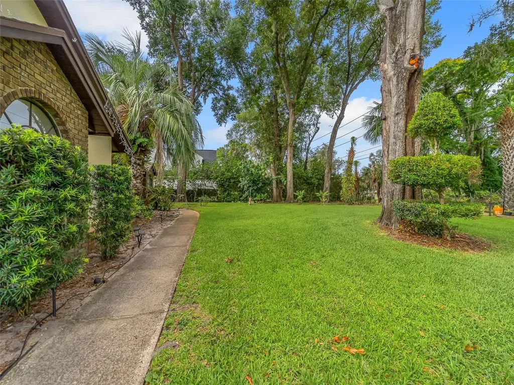1407 Hempel Avenue Windermere FL 34786