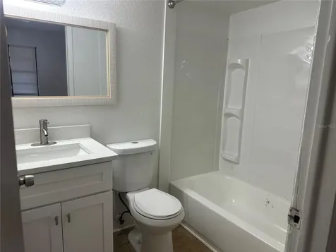 8426 Camden Street Tampa FL 33614