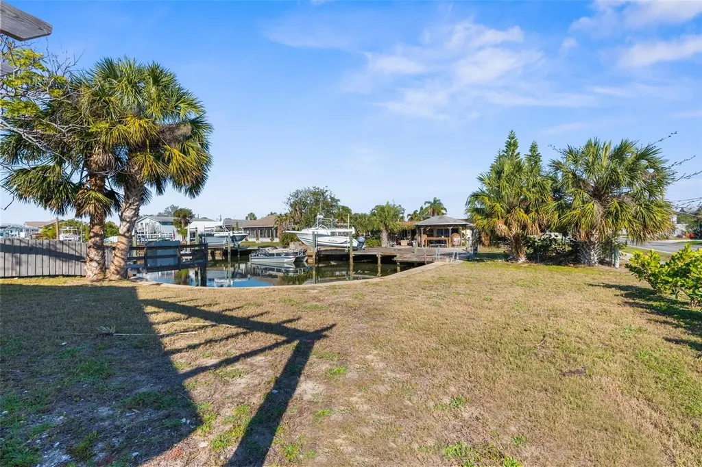 13726 Michelle Avenue Hudson FL 34667