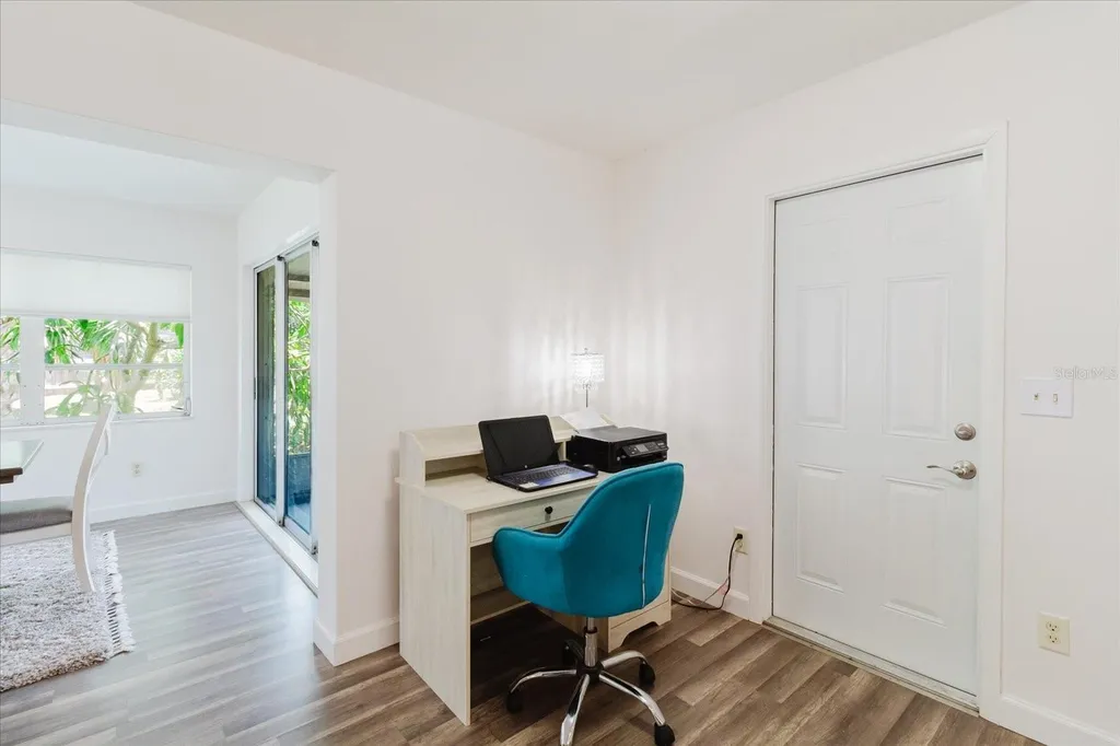 2032 W Ridge Drive Clearwater FL 33763