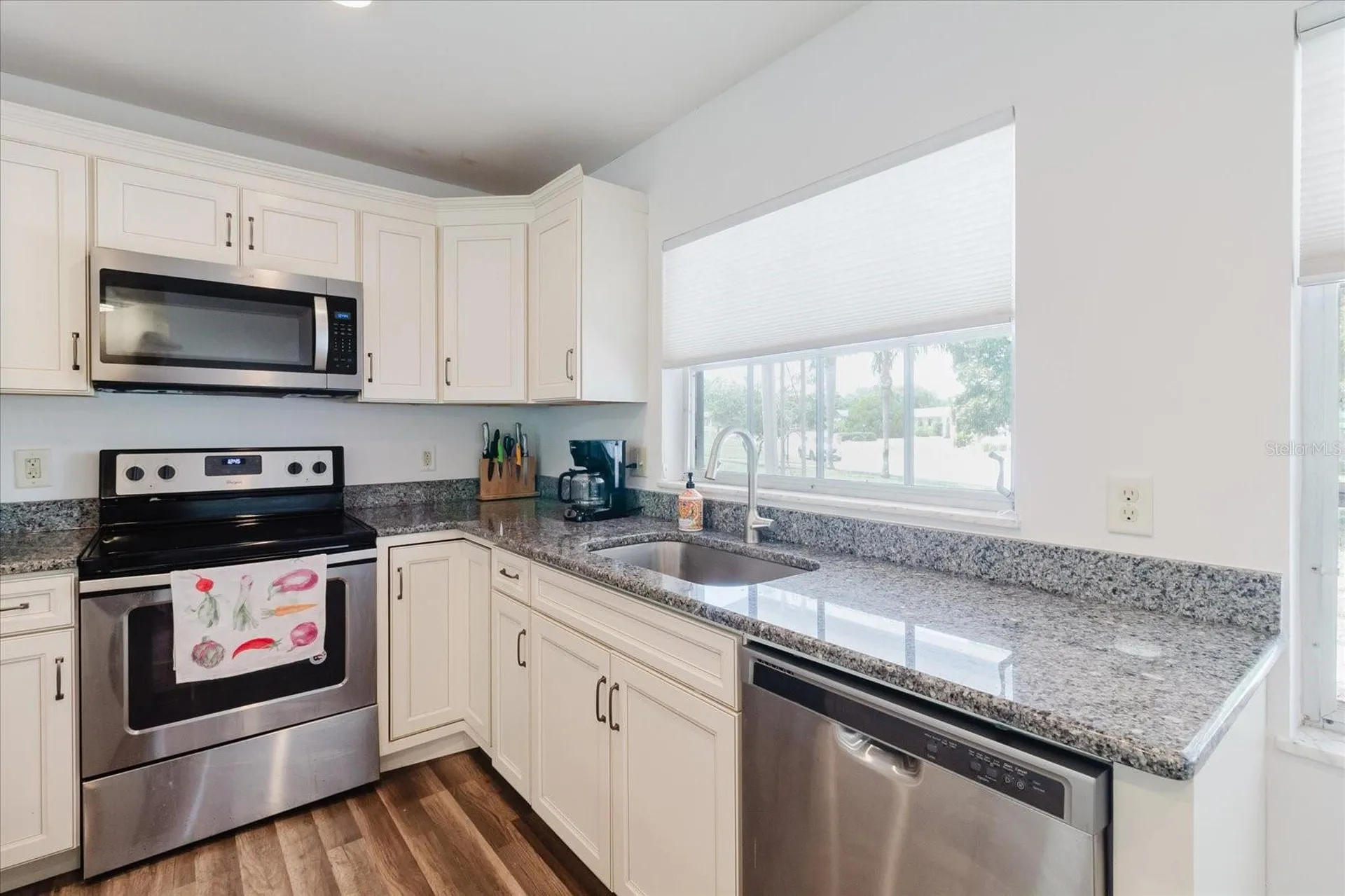 2032 W Ridge Drive Clearwater FL 33763