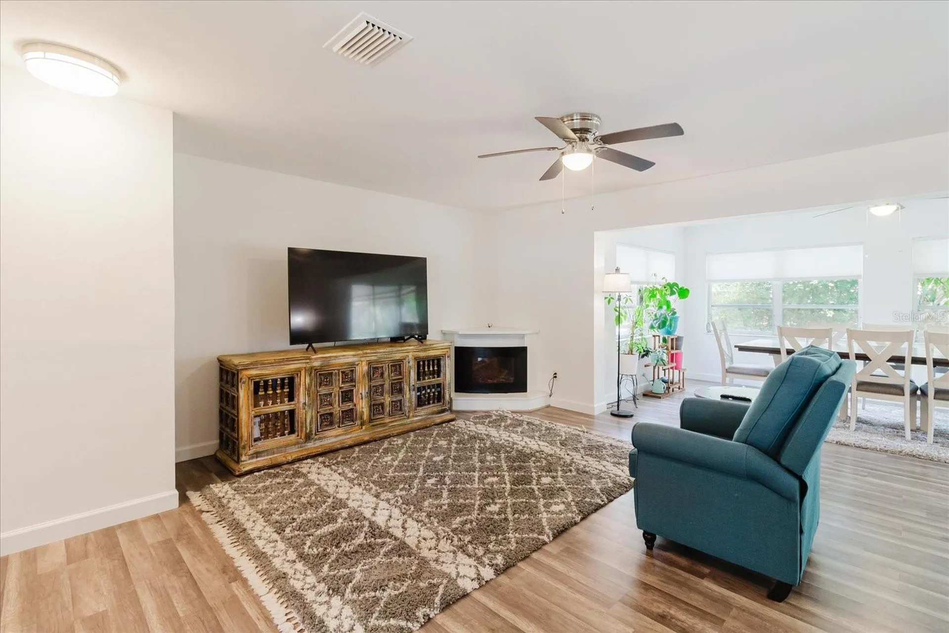 2032 W Ridge Drive Clearwater FL 33763