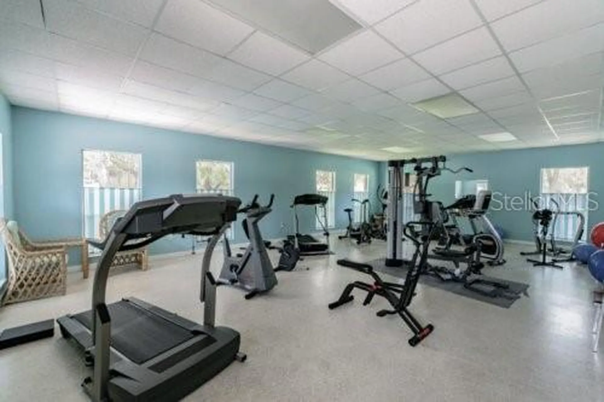 2032 W Ridge Drive Clearwater FL 33763
