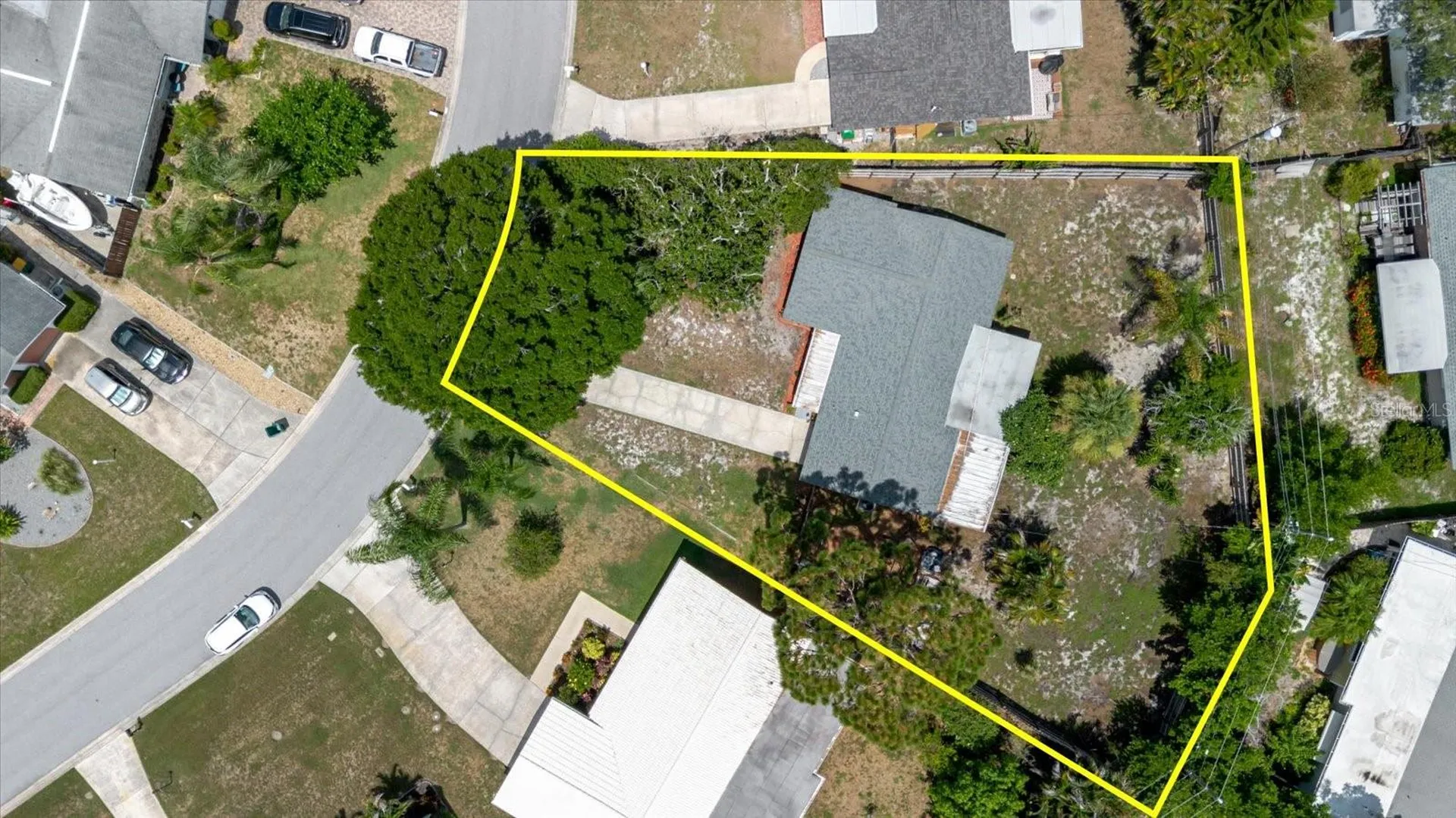 2032 W Ridge Drive Clearwater FL 33763