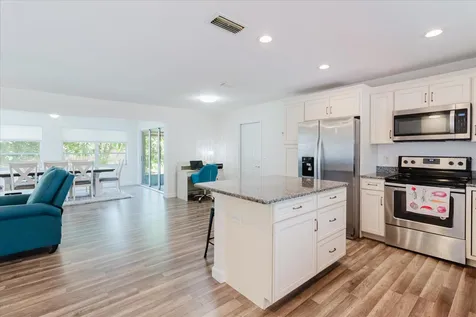 2032 W Ridge Drive Clearwater FL 33763