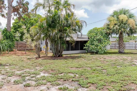 2032 W Ridge Drive Clearwater FL 33763