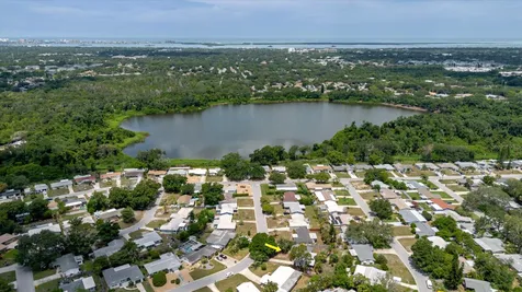 2032 W Ridge Drive Clearwater FL 33763