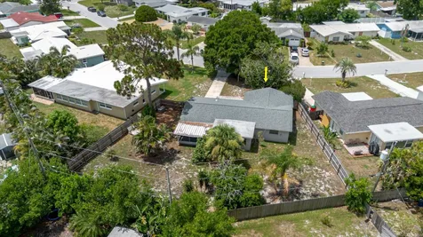2032 W Ridge Drive Clearwater FL 33763