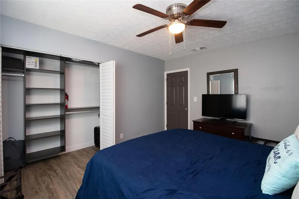 1635 Gladys Street Largo FL 33774