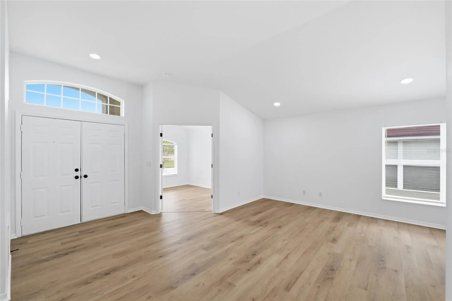 4432 Horseshoe Pick Lane Valrico FL 33594