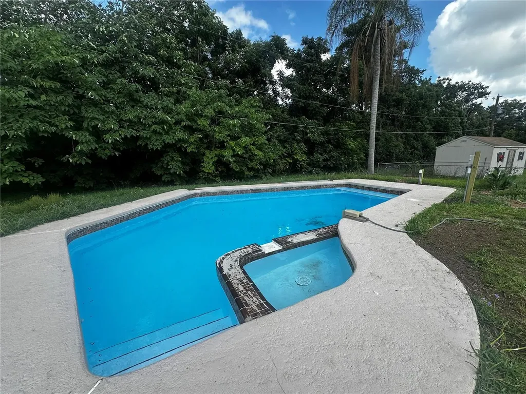 3700 SE 34th Court Ocala FL 34471