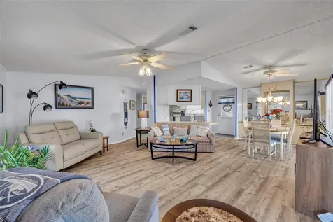 91 Mauna Loa Drive Leesburg FL 34788