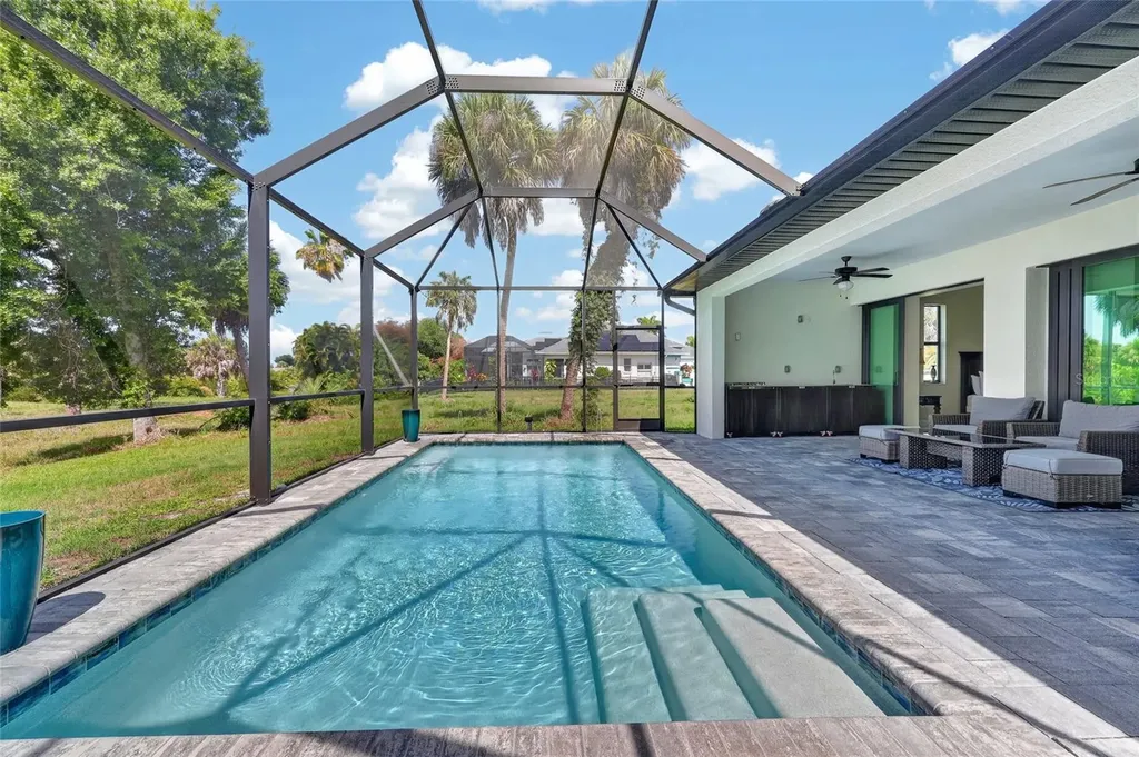 592 Rotonda Circle Rotonda West FL 33947
