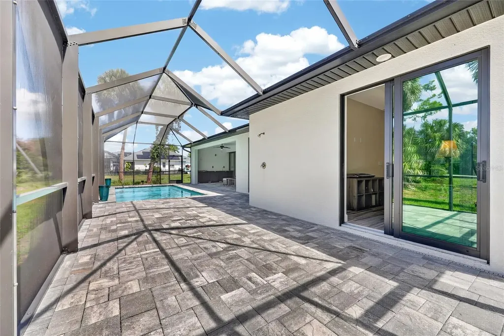 592 Rotonda Circle Rotonda West FL 33947