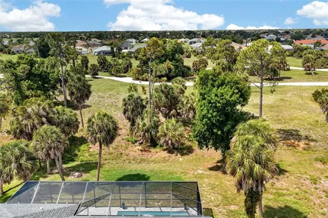 592 Rotonda Circle Rotonda West FL 33947