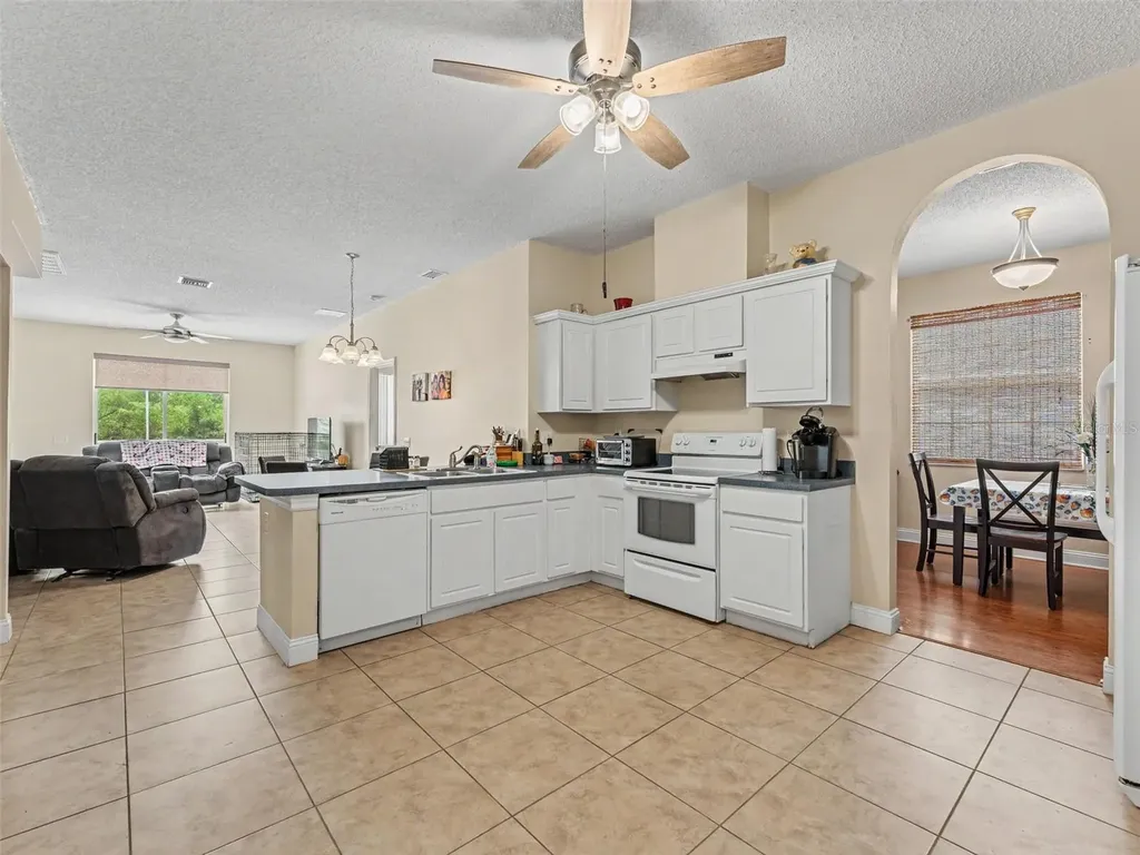 22536 Laureldale Drive Lutz FL 33549
