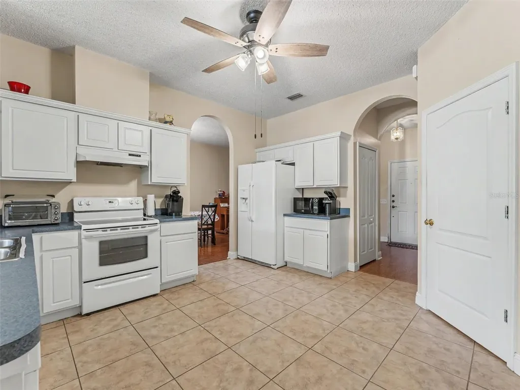22536 Laureldale Drive Lutz FL 33549