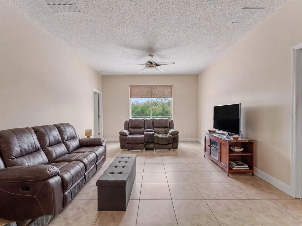 22536 Laureldale Drive Lutz FL 33549