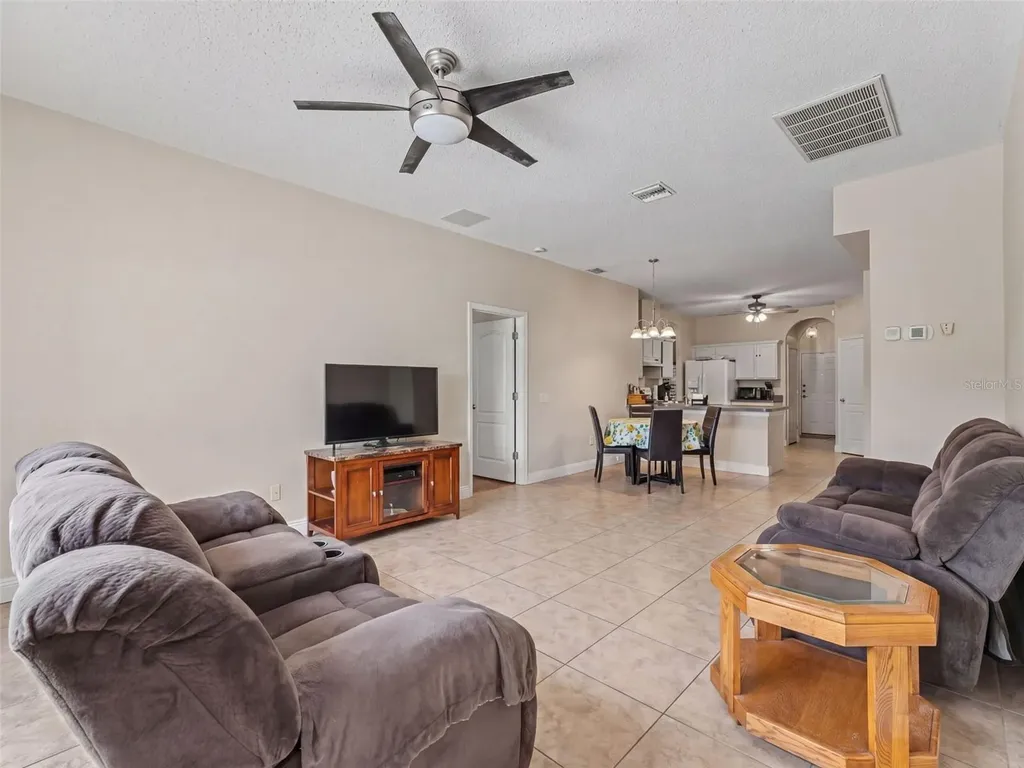 22536 Laureldale Drive Lutz FL 33549