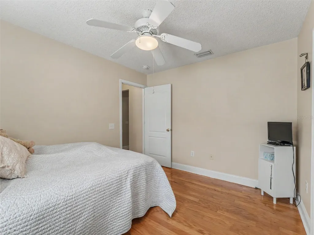 22536 Laureldale Drive Lutz FL 33549