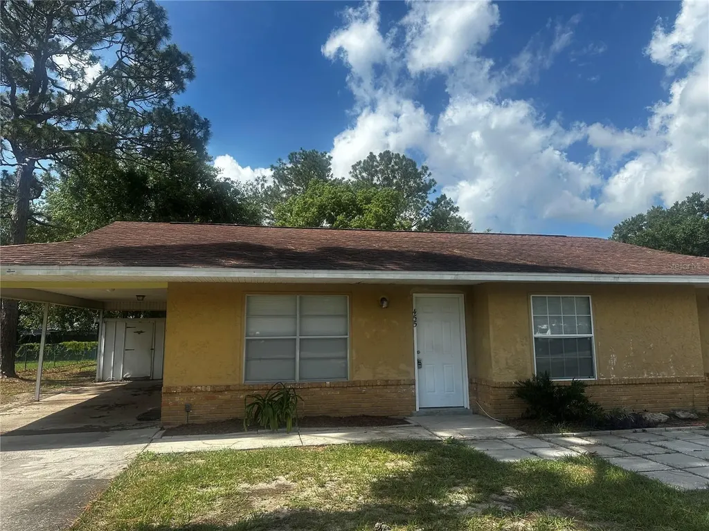 455 Water Road Ocala FL 34472