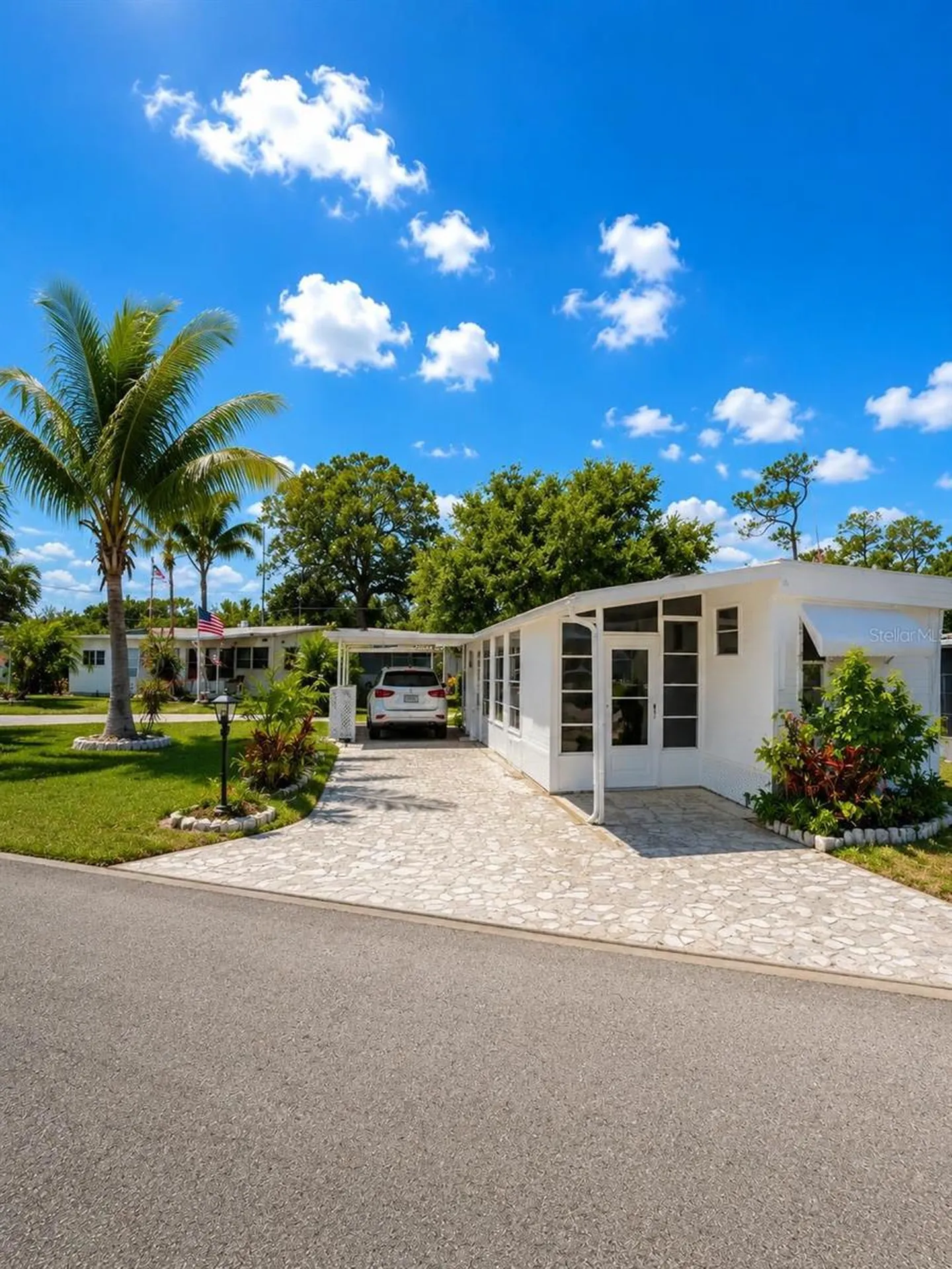 102 Lantern Place North Fort Myers FL 33917