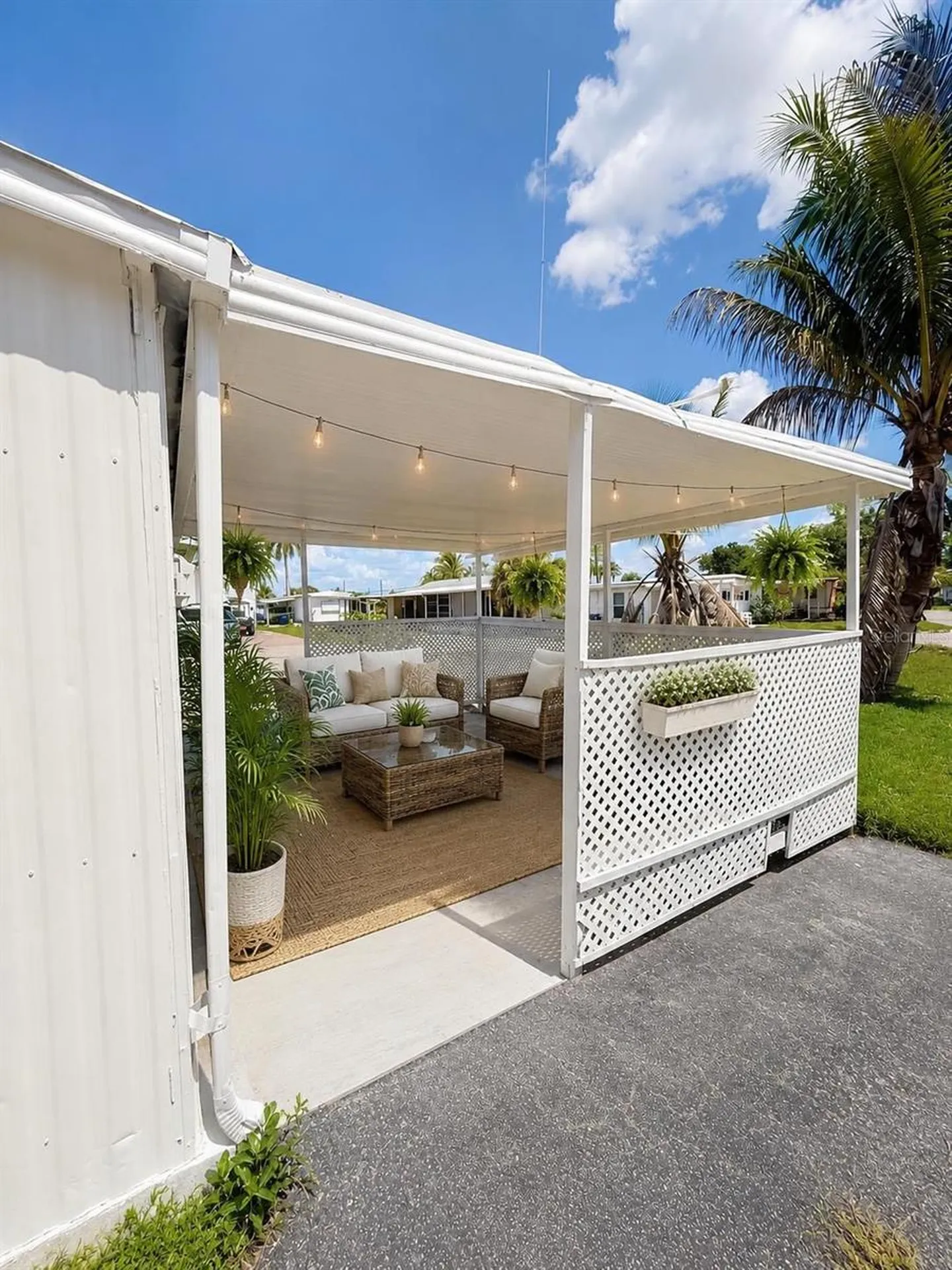 102 Lantern Place North Fort Myers FL 33917