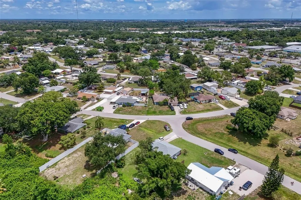5202 Foxcroft Court Sarasota FL 34232