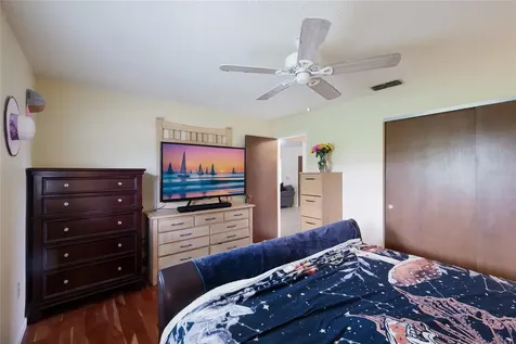5202 Foxcroft Court Sarasota FL 34232