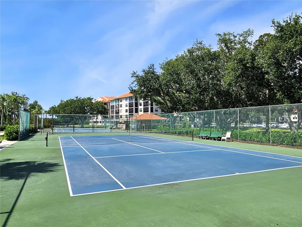 1800 Mariner Drive Tarpon Springs FL 34689