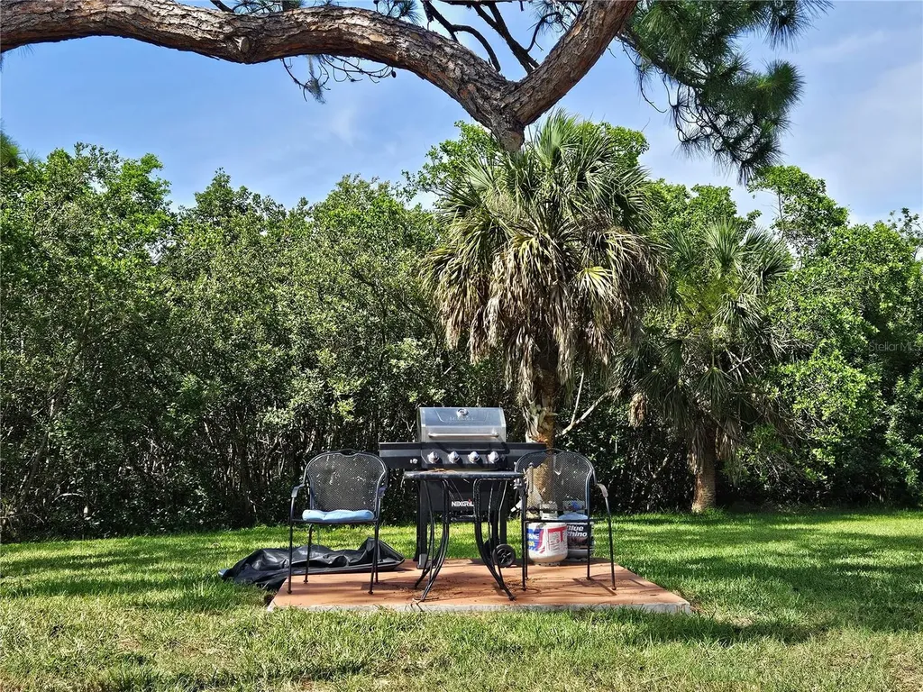 1800 Mariner Drive Tarpon Springs FL 34689