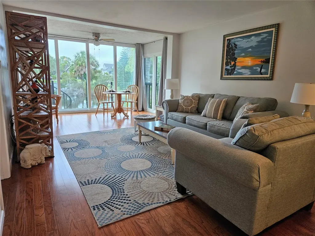 1800 Mariner Drive Tarpon Springs FL 34689