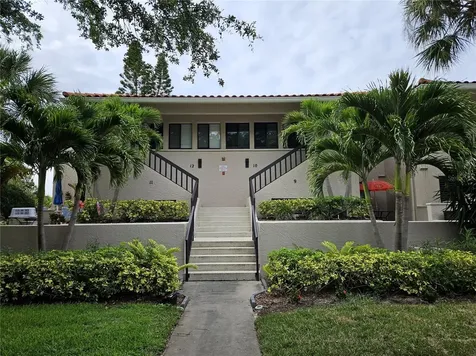 1800 Mariner Drive Tarpon Springs FL 34689