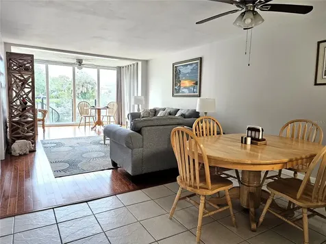 1800 Mariner Drive Tarpon Springs FL 34689