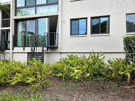 1800 Mariner Drive Tarpon Springs FL 34689