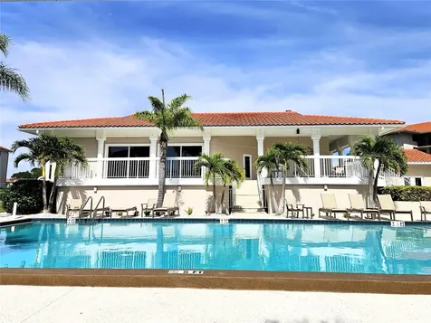 1800 Mariner Drive Tarpon Springs FL 34689