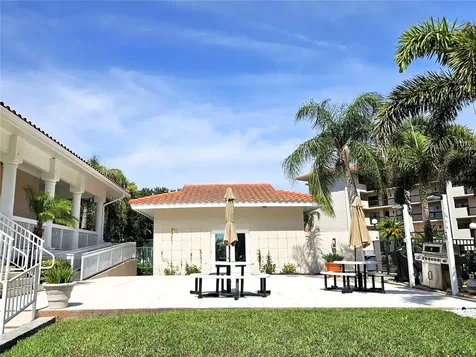 1800 Mariner Drive Tarpon Springs FL 34689