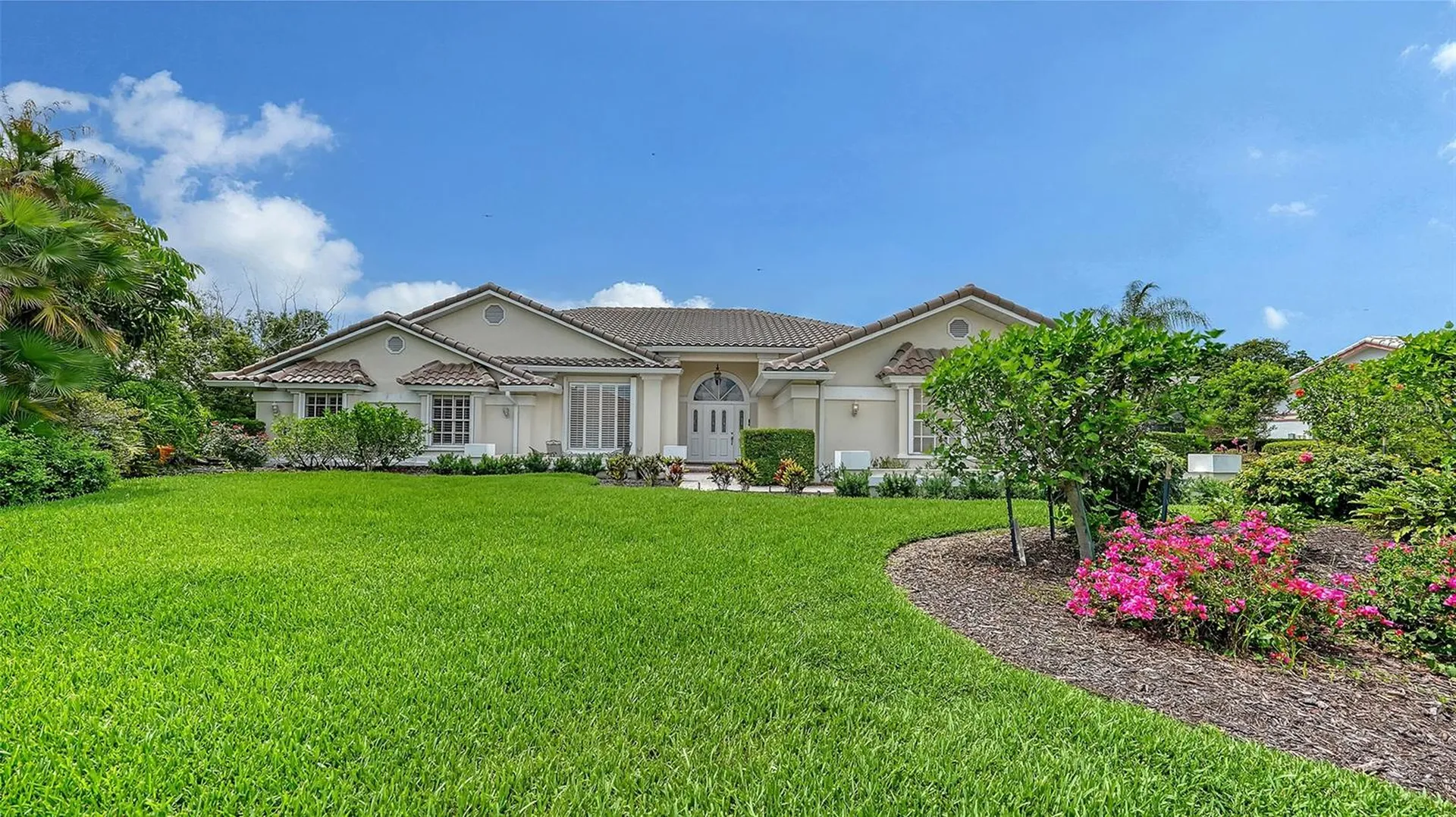 3988 Losillias Drive Sarasota FL 34238