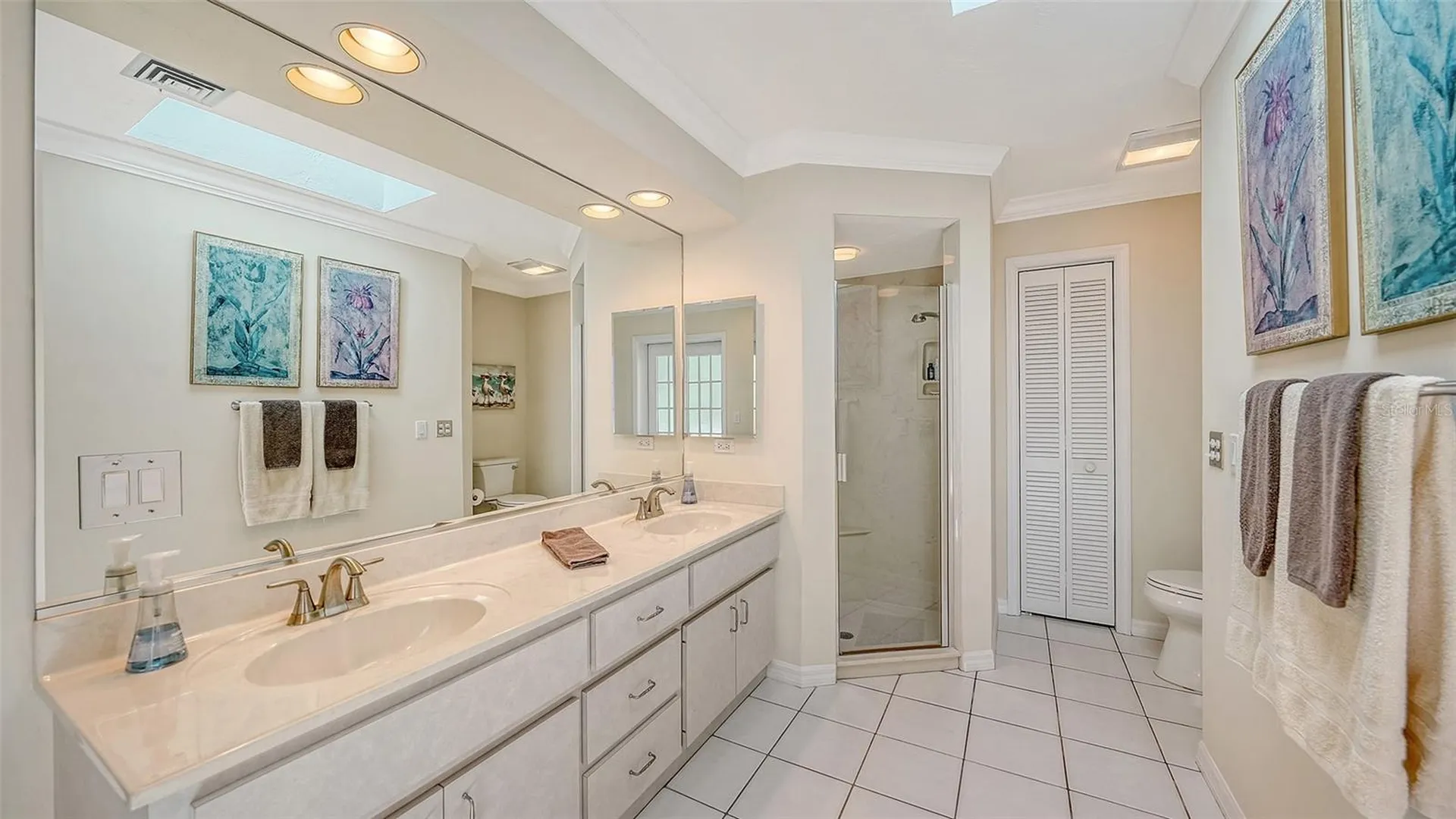 3988 Losillias Drive Sarasota FL 34238