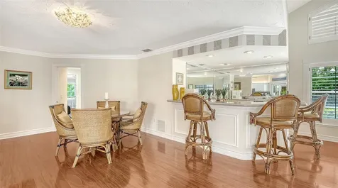 3988 Losillias Drive Sarasota FL 34238