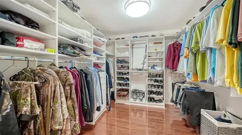 3988 Losillias Drive Sarasota FL 34238