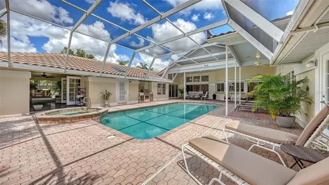 3988 Losillias Drive Sarasota FL 34238