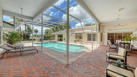 3988 Losillias Drive Sarasota FL 34238