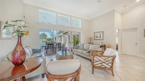 3988 Losillias Drive Sarasota FL 34238