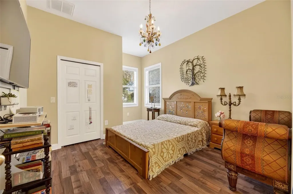 2713 Park Meadow Drive Valrico FL 33594