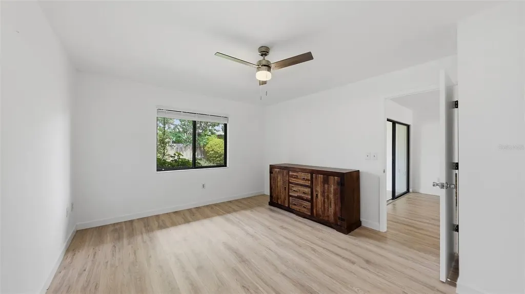 6050 28th Street W Bradenton FL 34207