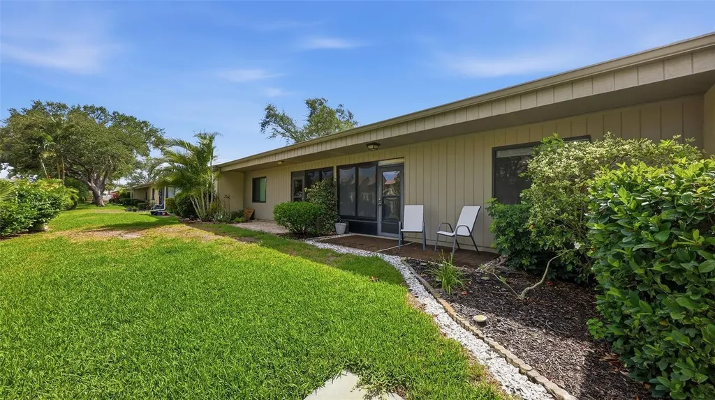 6050 28th Street W Bradenton FL 34207