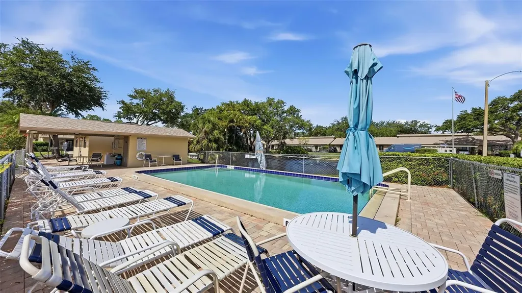 6050 28th Street W Bradenton FL 34207
